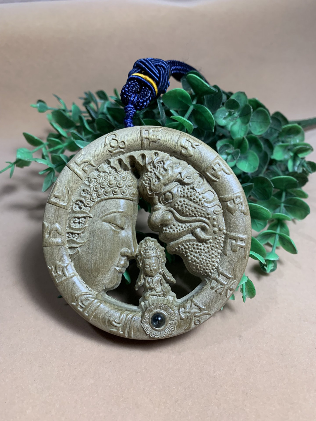 新款投影一念之间