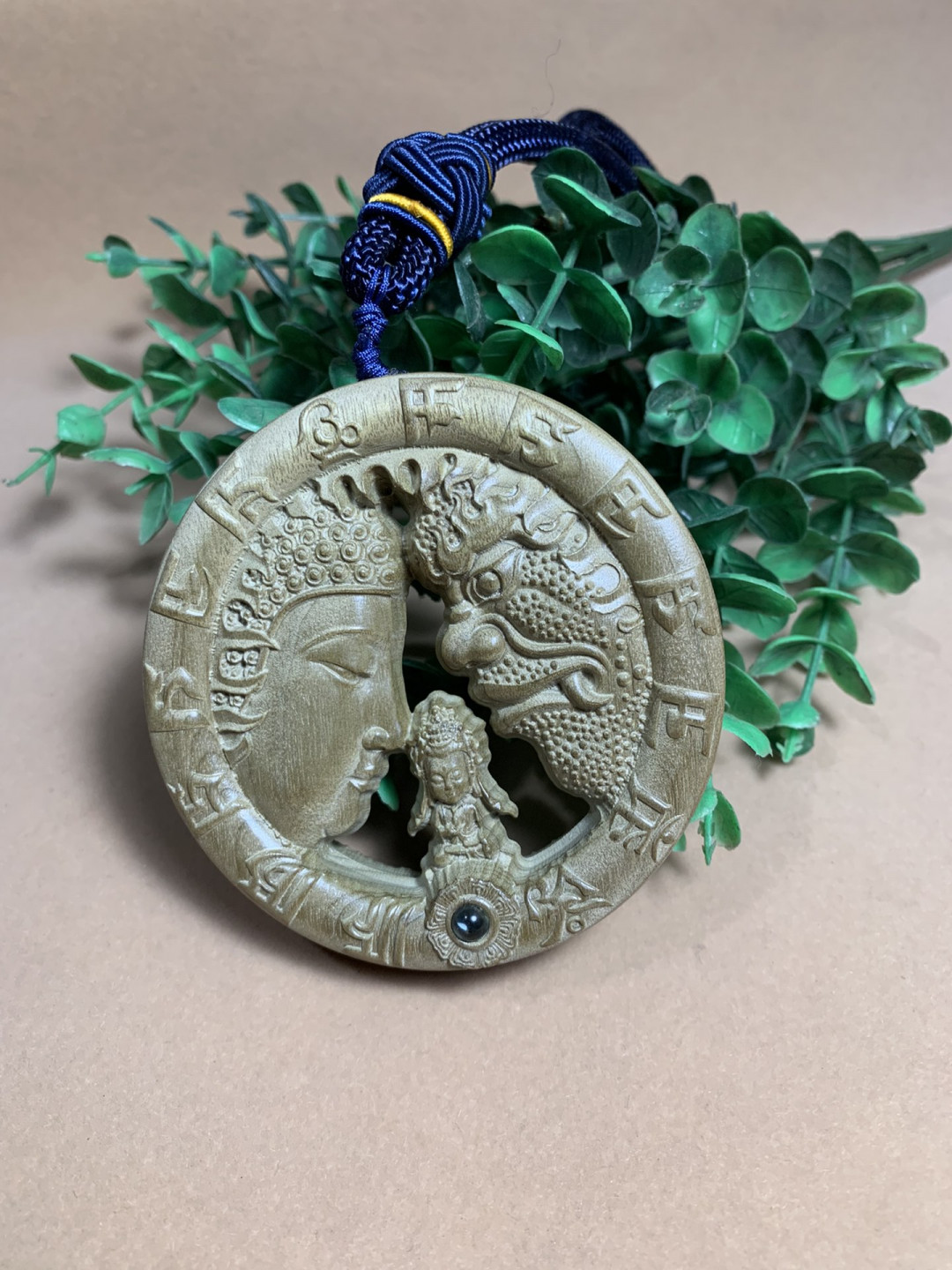 新款投影一念之间