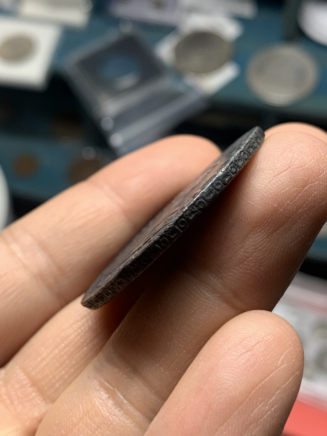 《竞宝斋》钱币微拍-第26场 元旦特刊（全场顺丰包邮） 1784 年 墨西哥 卡三 双柱 8R 大银币 味道不错，细节见图 26.7克 39.2mm直径