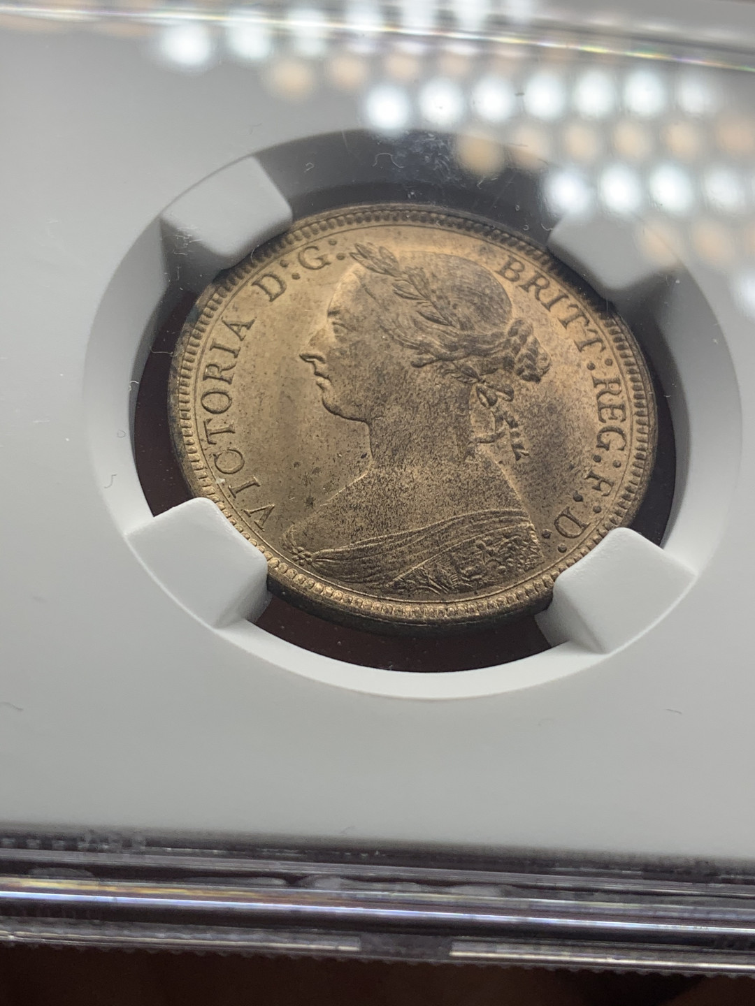 《竞宝斋》钱币微拍-第26场 元旦特刊（全场顺丰包邮） NGC MS65RB 英国1887维多利亚1/2便士 NGC编号：3879451-026