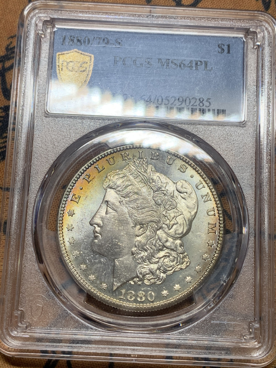 《竞宝斋》钱币微拍-第26场 元旦特刊（全场顺丰包邮） 稀少骑字版 PCGS MS64PL 1880/79 S版 摩根银元 双面月牙彩，非常漂亮 PL难得