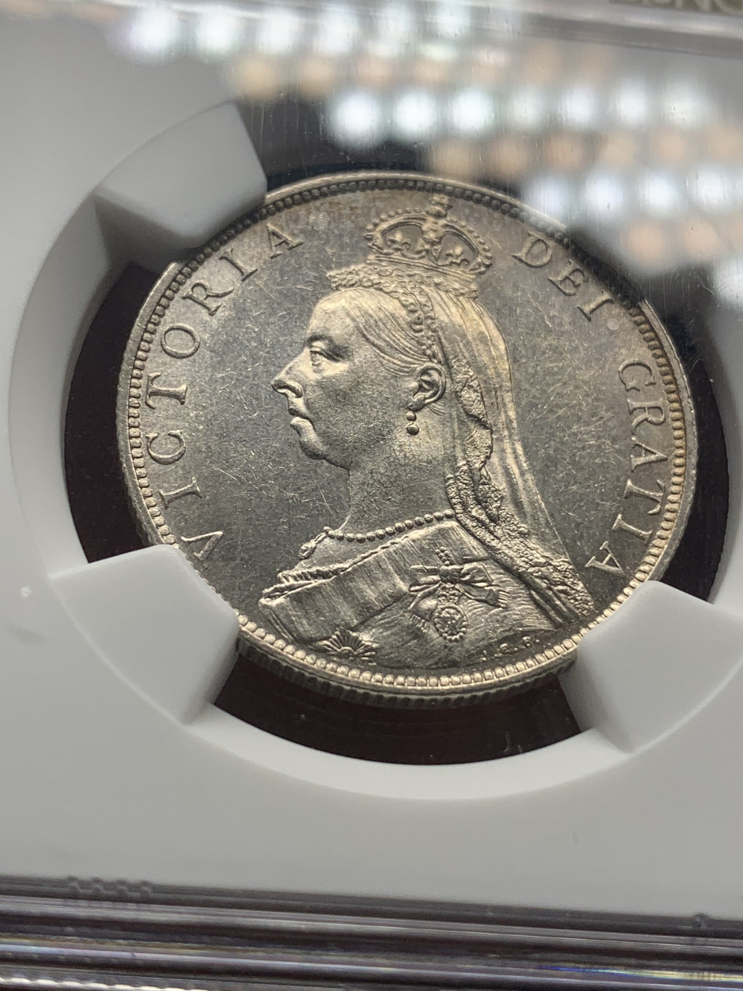 《竞宝斋》钱币微拍-第26场 元旦特刊（全场顺丰包邮） NGC MS62 英国1889年维多利亚2先令（福林）NGC编号：白净车轮光