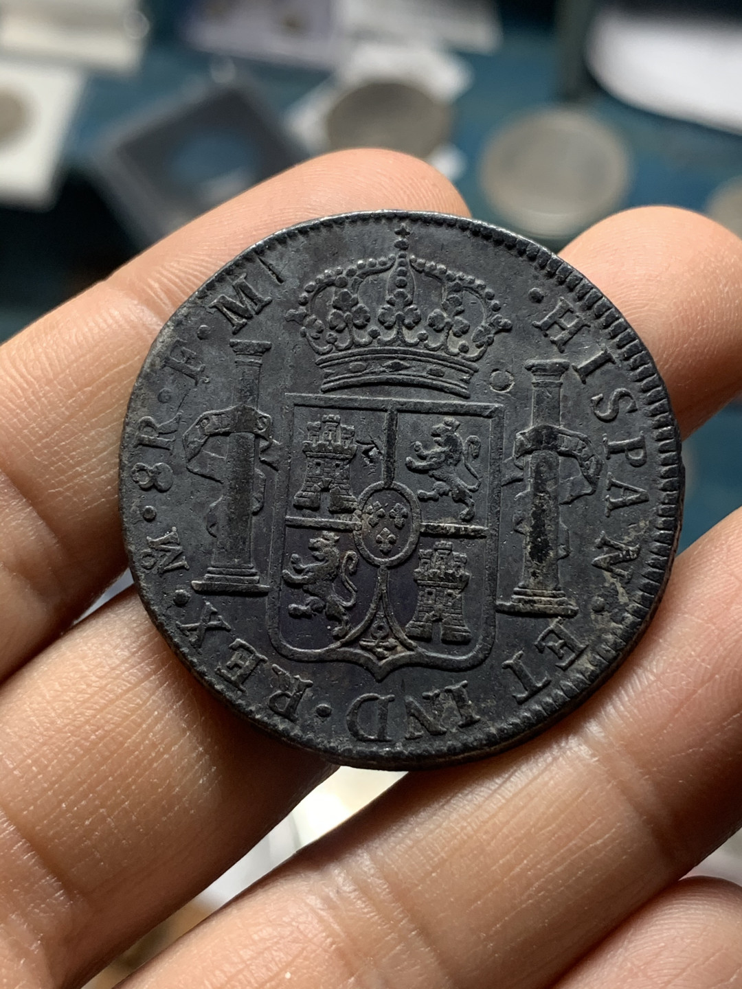 《竞宝斋》钱币微拍-第26场 元旦特刊（全场顺丰包邮） 1784 年 墨西哥 卡三 双柱 8R 大银币 味道不错，细节见图 26.7克 39.2mm直径