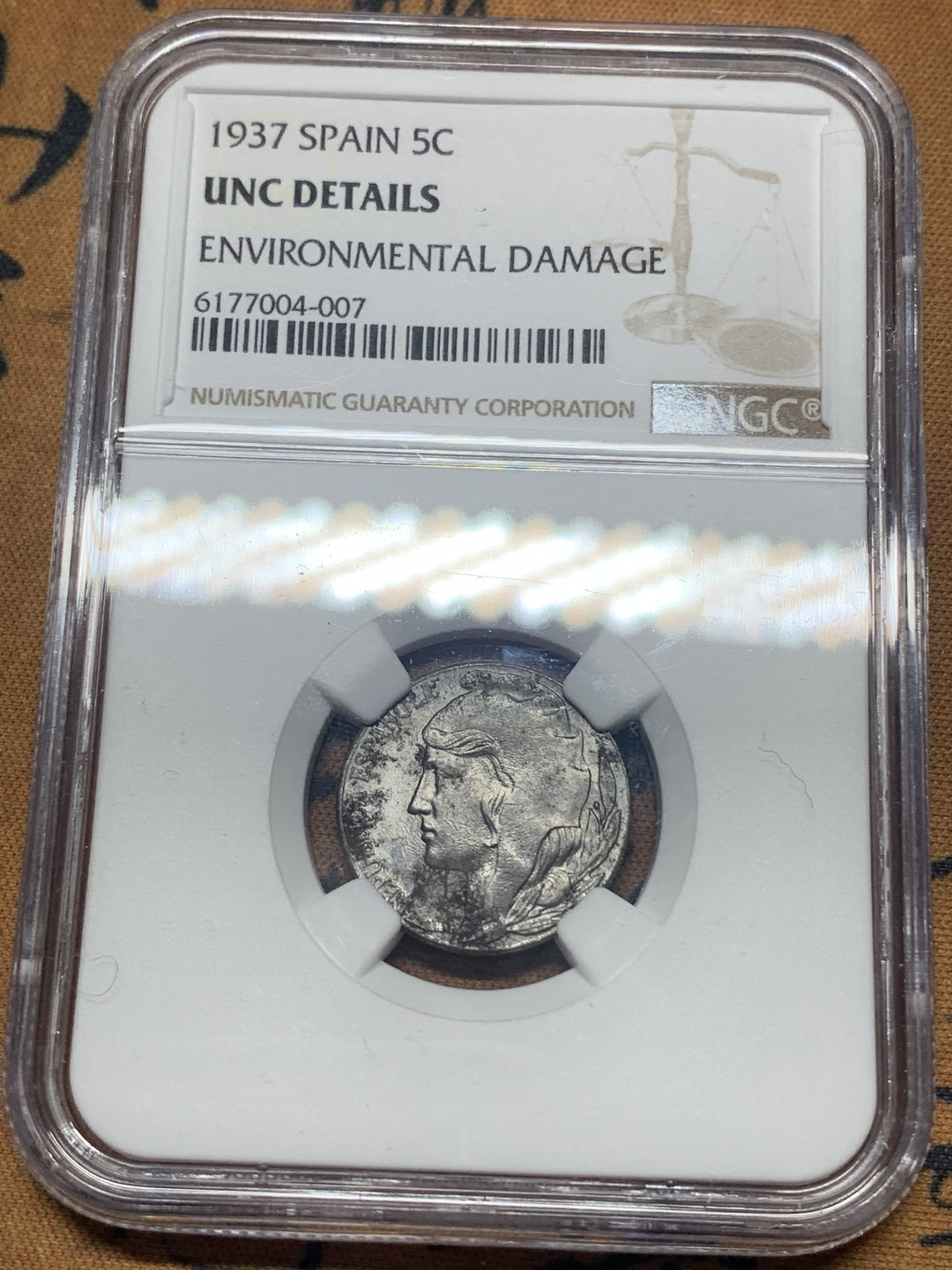 《竞宝斋》钱币微拍-第26场 元旦特刊（全场顺丰包邮） NGC-UNC 西班牙 1937年 内战5分 铁币 有点铁锈不给分可惜了