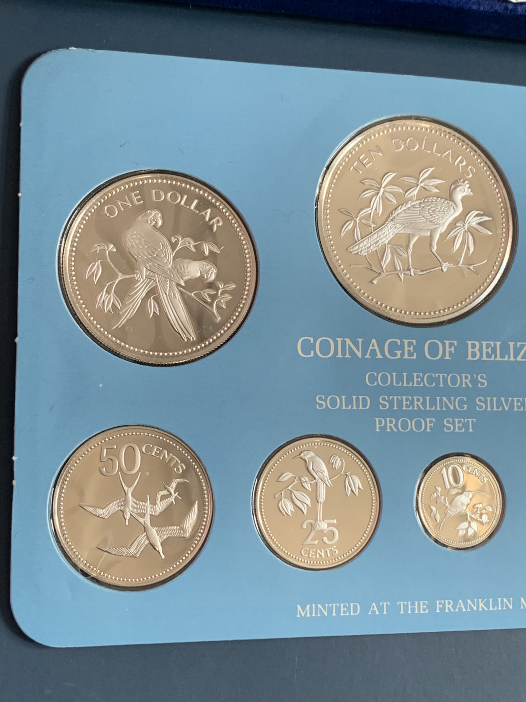 《竞宝斋》钱币微拍-第26场 元旦特刊（全场顺丰包邮） 原盒证书 伯利兹1977年 8枚套 全套925银精制纪念币 富兰克林造币厂 发型量2107套 罕见