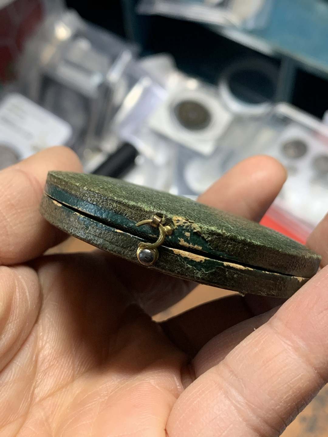 《竞宝斋》钱币微拍-第26场 元旦特刊（全场顺丰包邮） 法国 1840年 菲利普一世像 背面是拿破仑遗嘱 高浮雕大铜章 52MM 带盒子