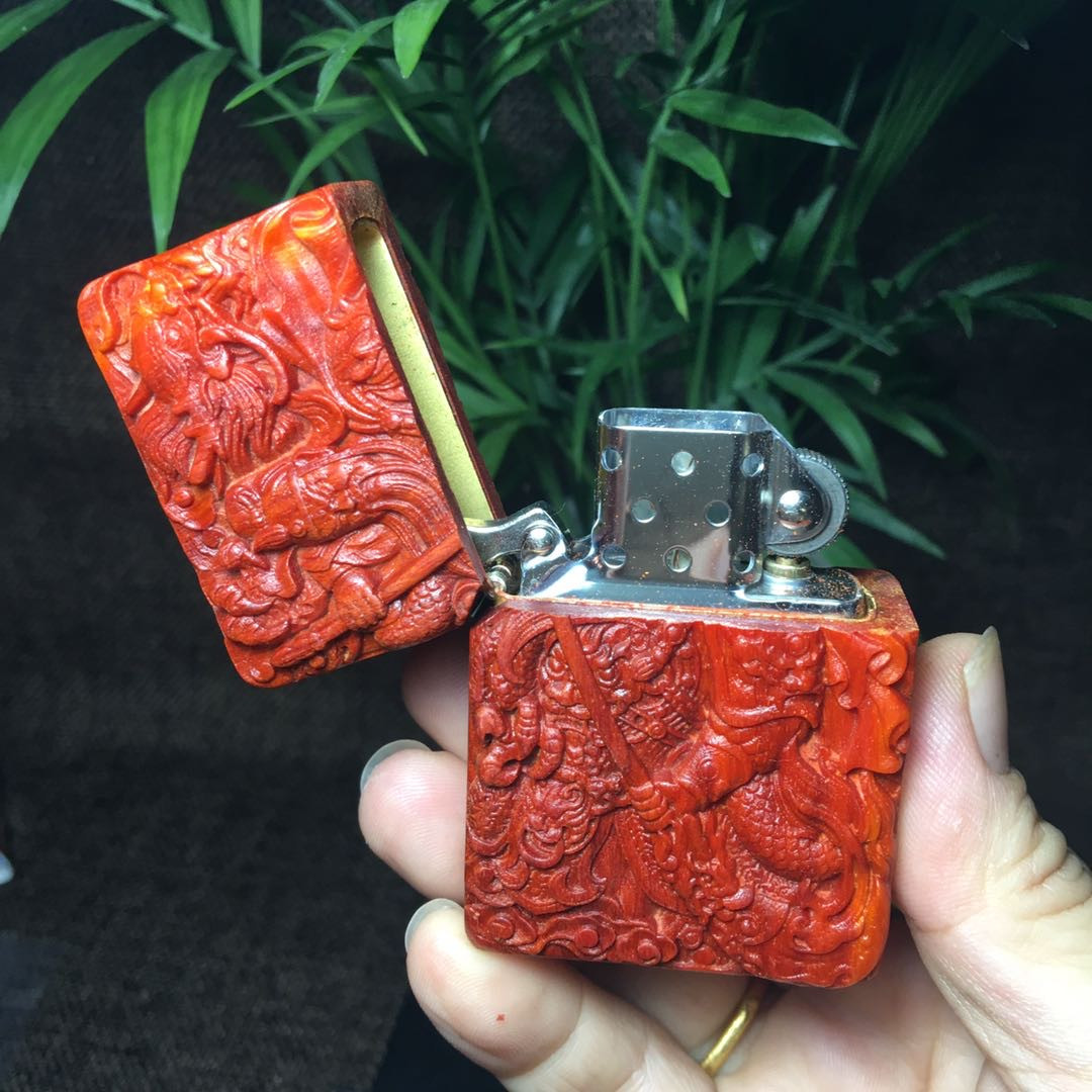 义薄云天煤油打火机