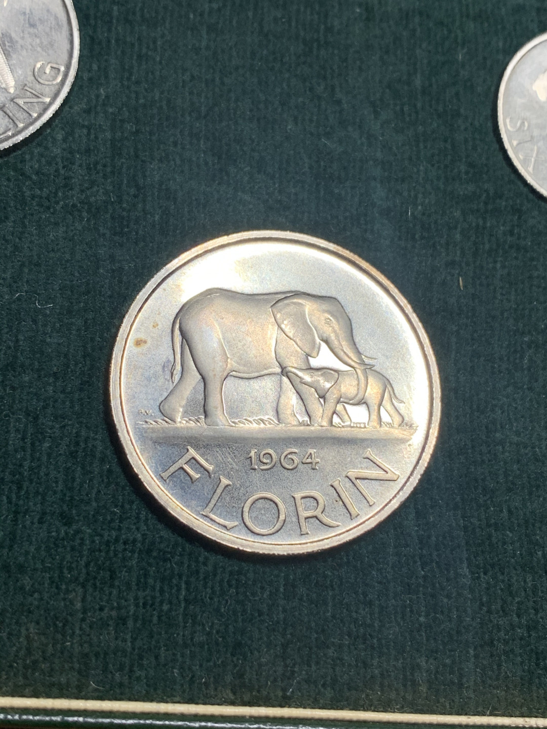 《竞宝斋》第27场-本周日，周一2场连拍（全场顺丰包邮） 1964年 马拉维套币4枚 6便士，1先令，1福林，1/2克朗