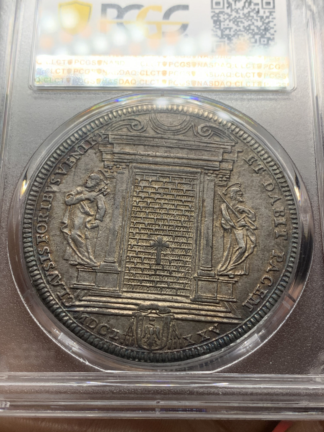 《竞宝斋》第27场-本周日，周一2场连拍（全场顺丰包邮） 唯一冠军分 PCGS-AU58 教皇国 1675年 克莱孟十世 皮阿斯特大银币  教皇国主币大热门！包浆漂亮！