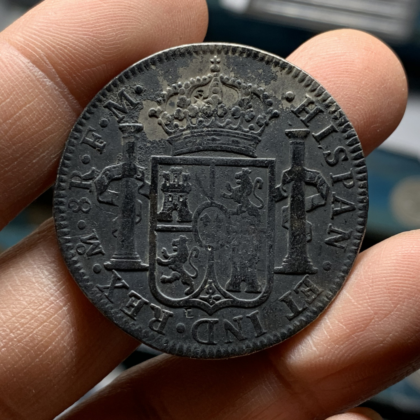 《竞宝斋》第27场-本周日，周一2场连拍（全场顺丰包邮） 西属 墨西哥1792年 卡四 8R 双柱大银币 39mm 26.3克 细节见图