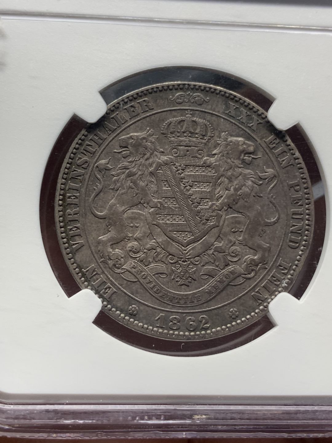 《竞宝斋》第27场-本周日，周一2场连拍（全场顺丰包邮） NGC AU德国萨克森1862年1泰勒 银币