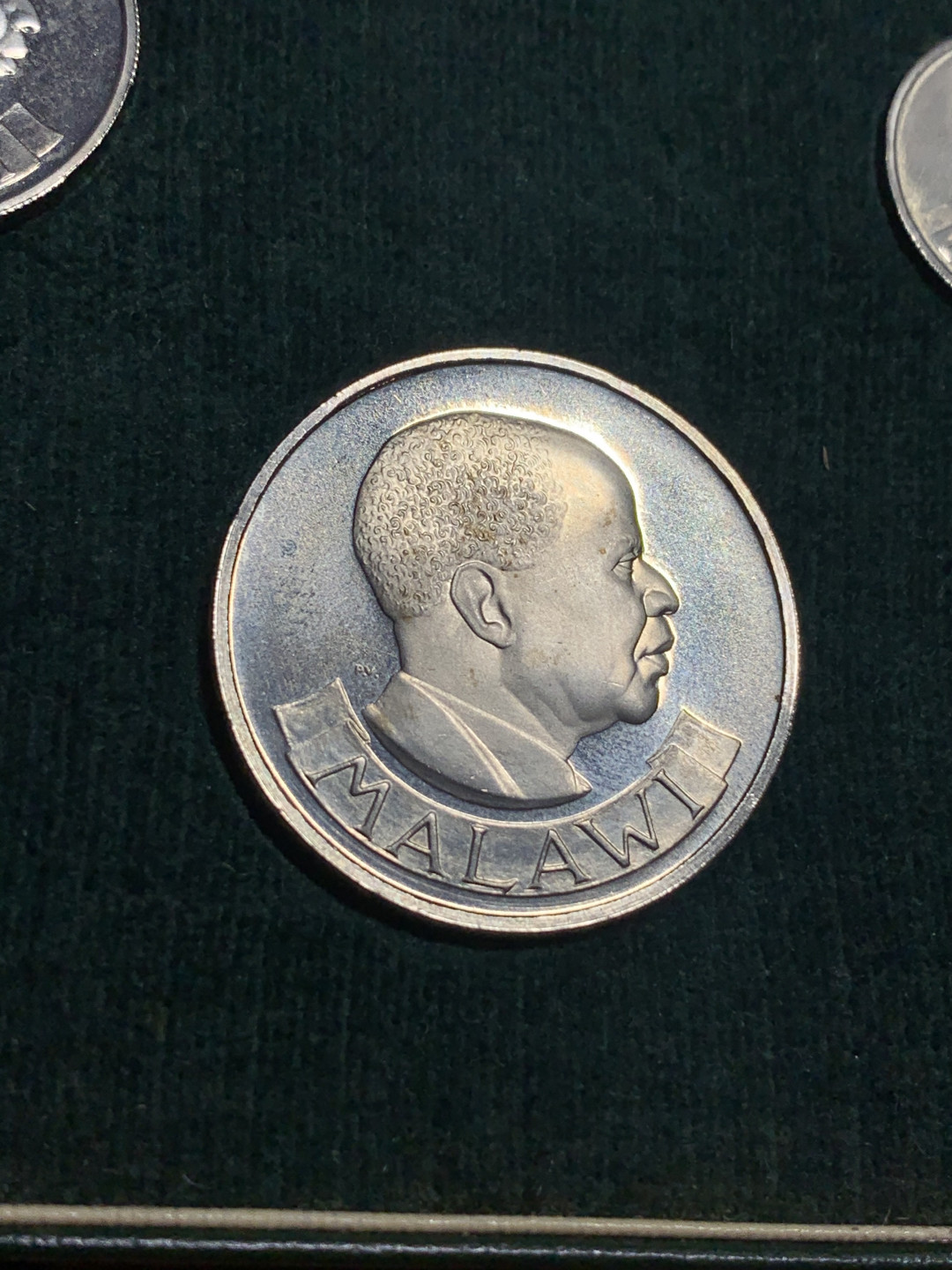 《竞宝斋》第27场-本周日，周一2场连拍（全场顺丰包邮） 1964年 马拉维套币4枚 6便士，1先令，1福林，1/2克朗