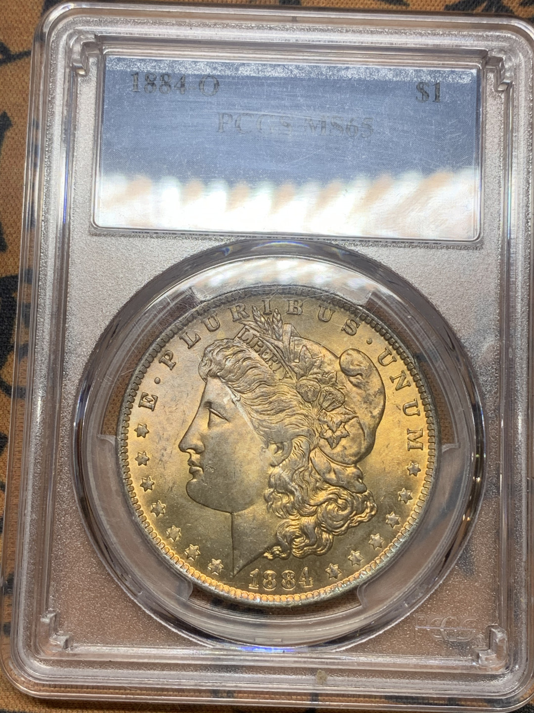 《竞宝斋》第27场-本周日，周一2场连拍（全场顺丰包邮） PCGS-MS65 1884年美国摩根银元 黄金炫彩摩根 很少见的正面全金彩 实物极美