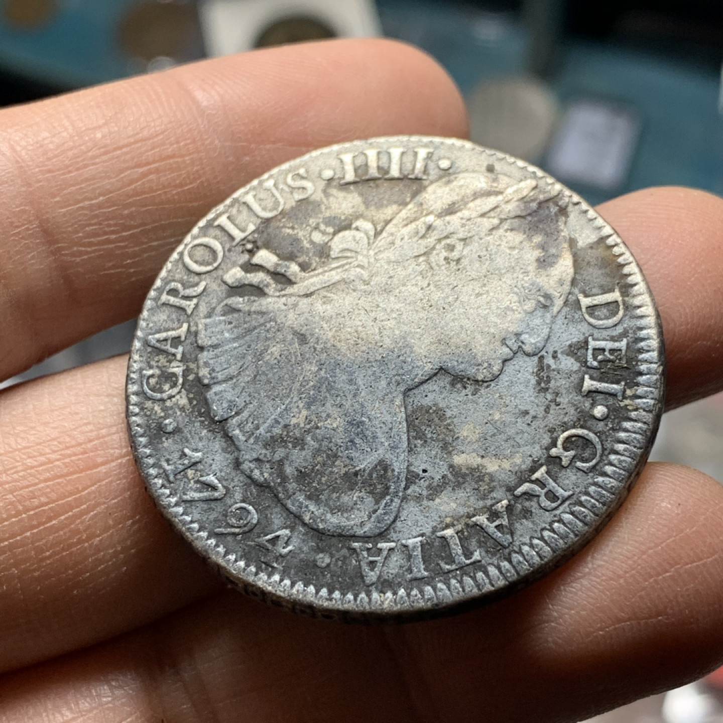 《竞宝斋》第27场-本周日，周一2场连拍（全场顺丰包邮） 西属 墨西哥1794年 卡四 8R 双柱大银币 39.4mm 26.4克  细节见图