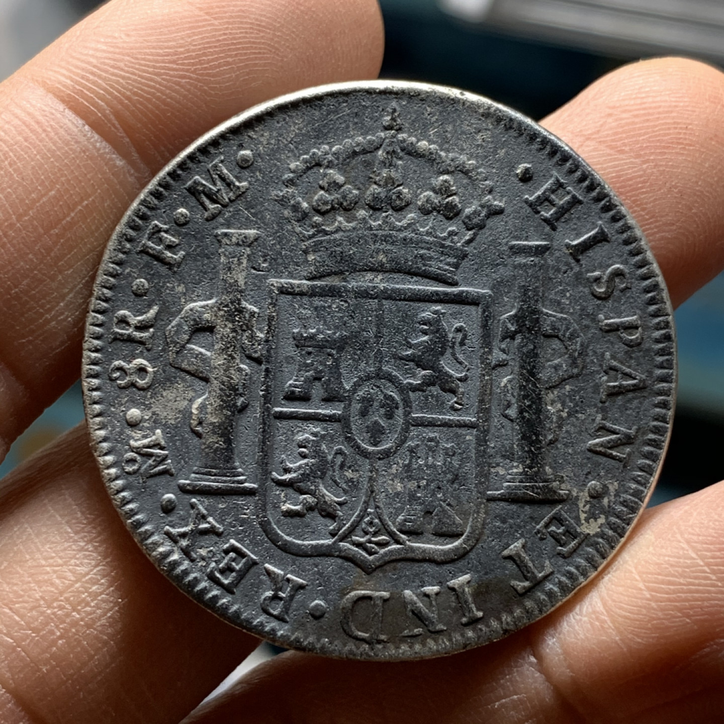 《竞宝斋》第27场-本周日，周一2场连拍（全场顺丰包邮） 西属 墨西哥1797年 卡四 8R 双柱大银币 39.4mm 26.4克 细节见图