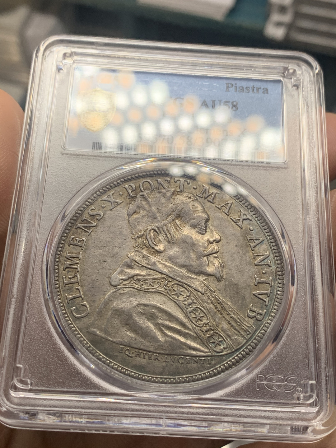 《竞宝斋》第27场-本周日，周一2场连拍（全场顺丰包邮） 唯一冠军分 PCGS-AU58 教皇国 1675年 克莱孟十世 皮阿斯特大银币  教皇国主币大热门！包浆漂亮！