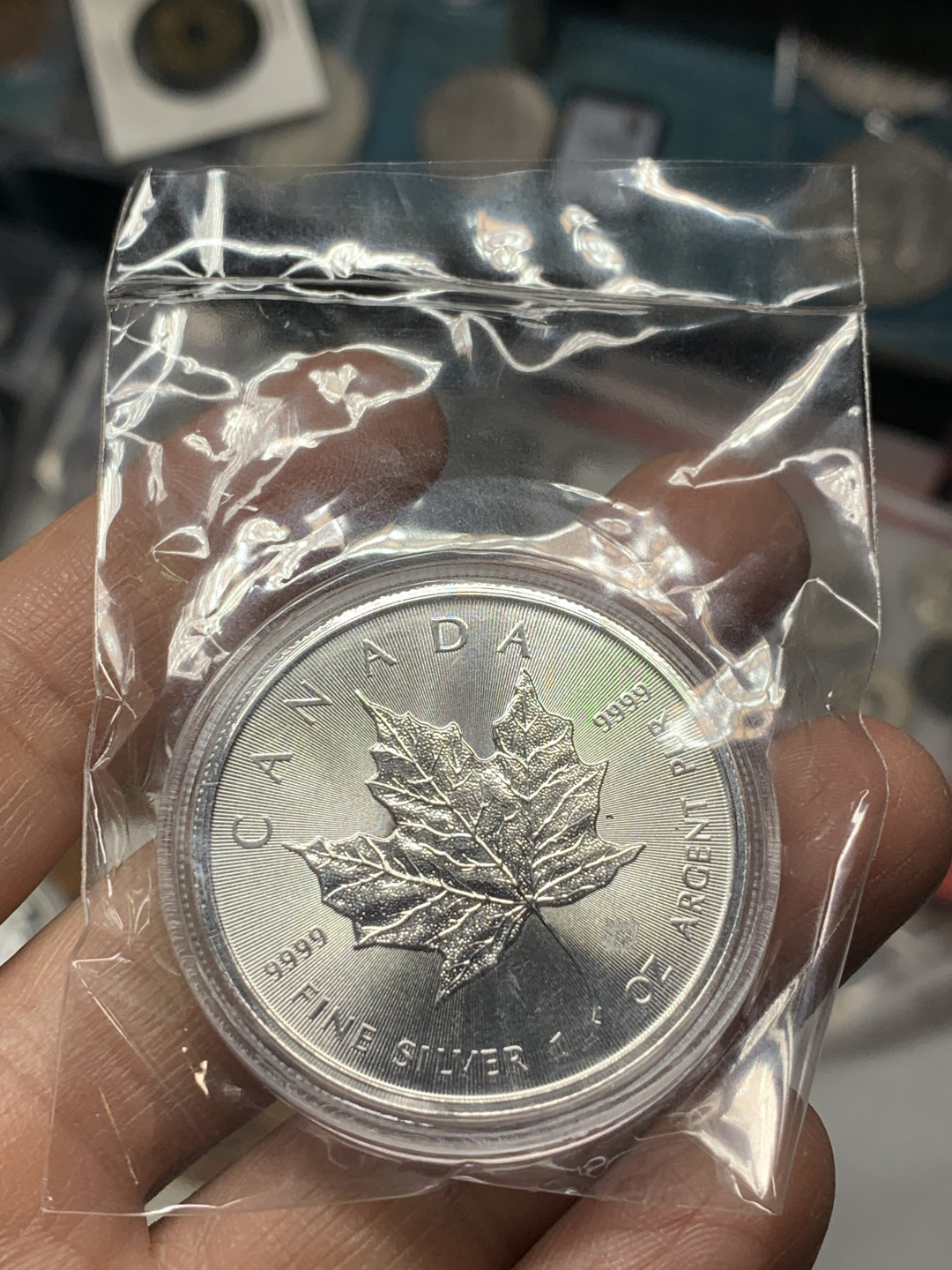 《竞宝斋》第27场-本周日，周一2场连拍（全场顺丰包邮） 2018年 加拿大枫叶1盎司银币 含银量99.9%