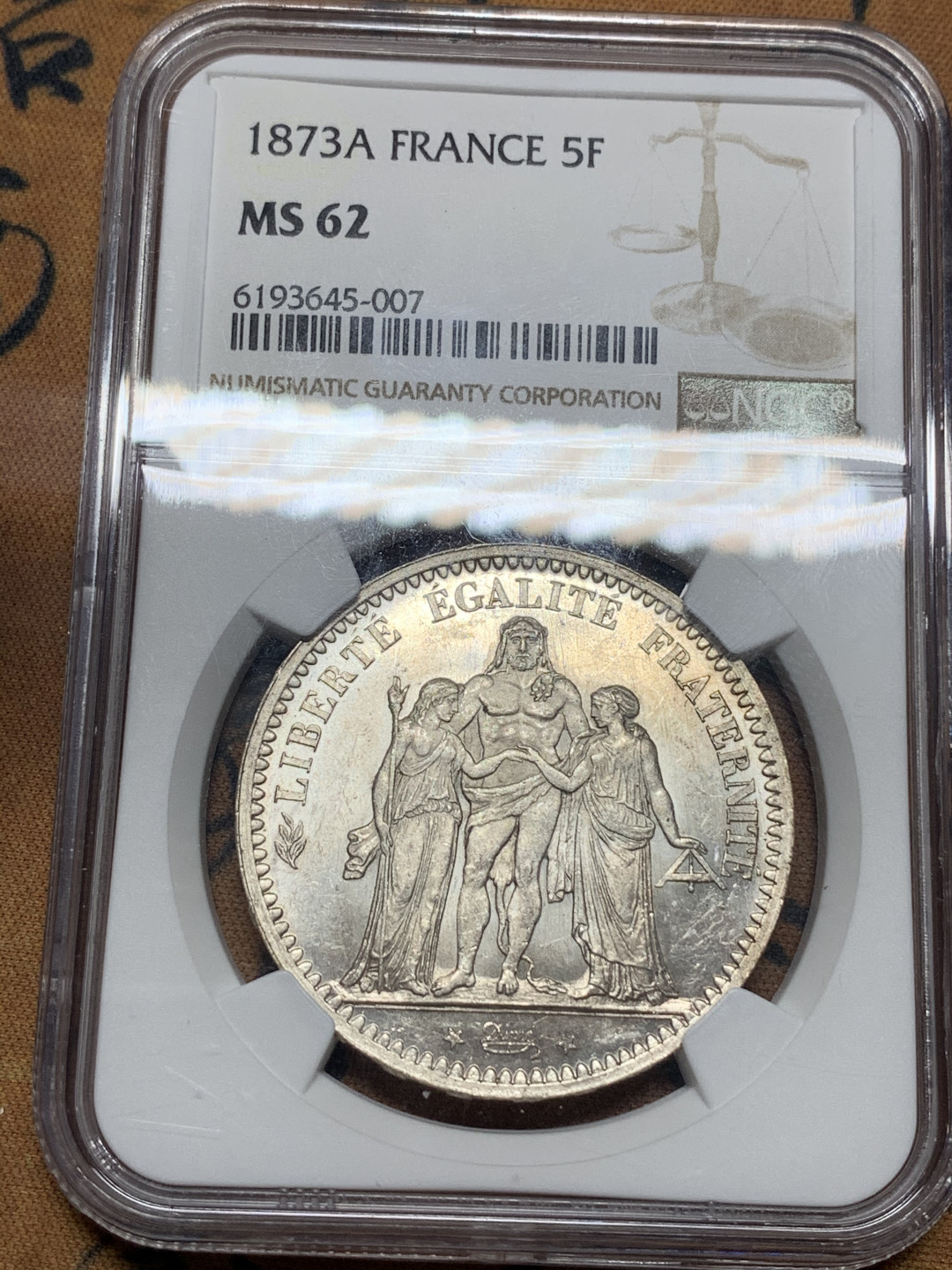 《竞宝斋》第27场-本周日，周一2场连拍（全场顺丰包邮） NGC-MS62 法国 1873年A厂大力神5法郎