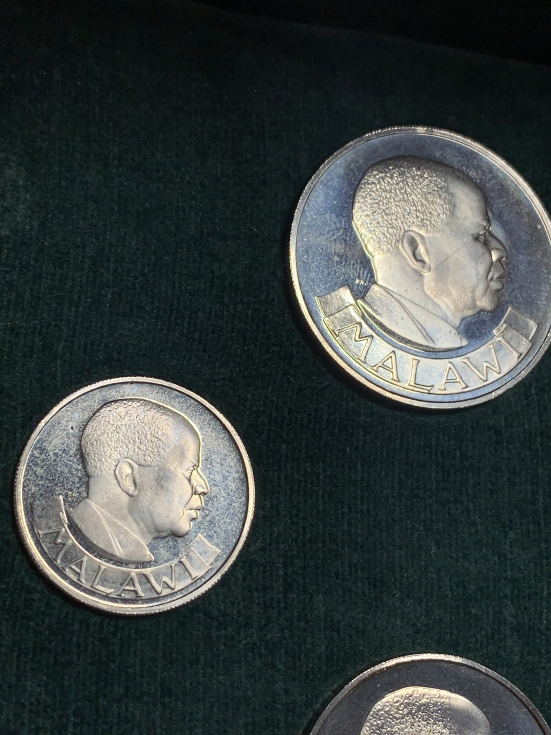 《竞宝斋》第27场-本周日，周一2场连拍（全场顺丰包邮） 1964年 马拉维套币4枚 6便士，1先令，1福林，1/2克朗