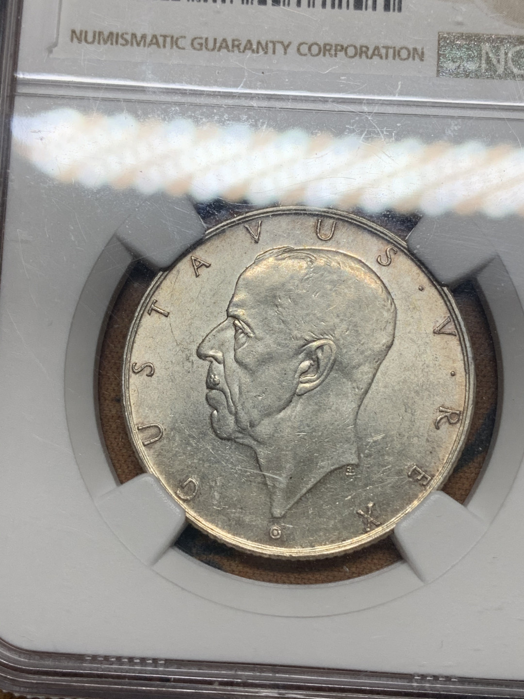 《竞宝斋》第27场-本周日，周一2场连拍（全场顺丰包邮） NGC-MS62 瑞典 1938年 2克朗 发现特拉华300周年帆船纪念银币 原味包浆 转光美品 NGC低评不输63分