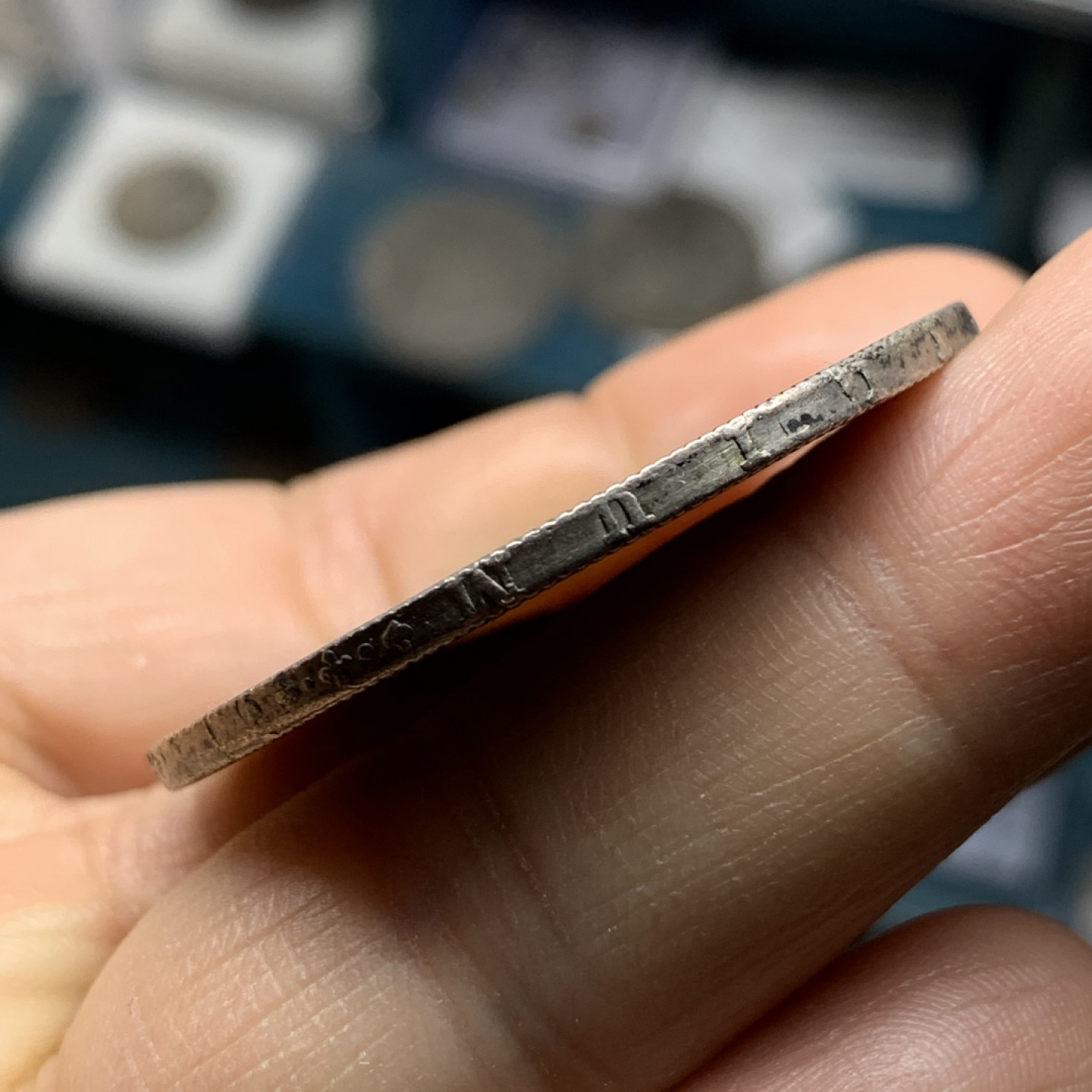 《竞宝斋》第28场-本周日，周一2场连拍（全场顺丰包邮） 德国巴伐利亚 1765年 圣母抱婴 大泰勒 银币 带光原味好品 非常难得的品相