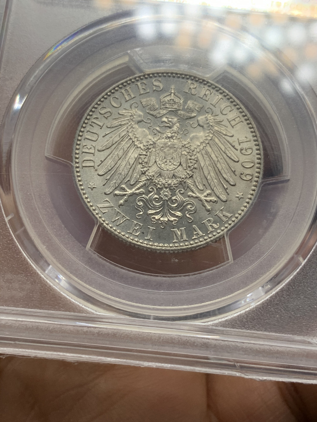 《竞宝斋》第28场-本周日，周一2场连拍（全场顺丰包邮） 德国1909莱比锡大学2马克，难得好品，PCGS-MS66，编号尾号6666