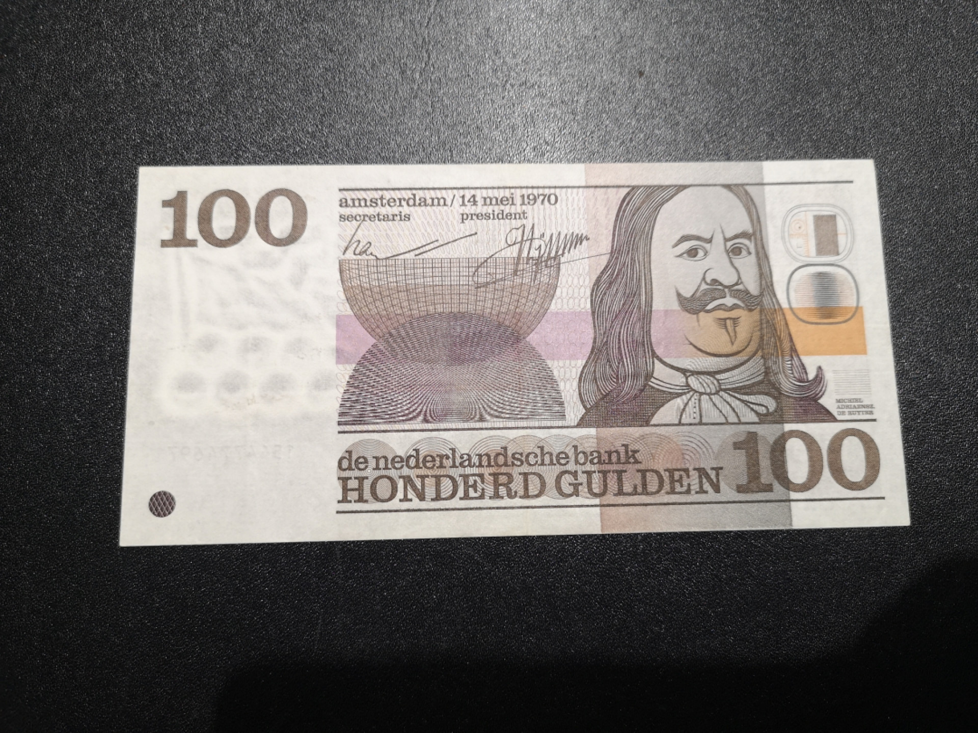 《外钞收藏家》第一百六十五期拍卖（本期80件） 1970年荷兰人像版100盾 非全新品相参考如图