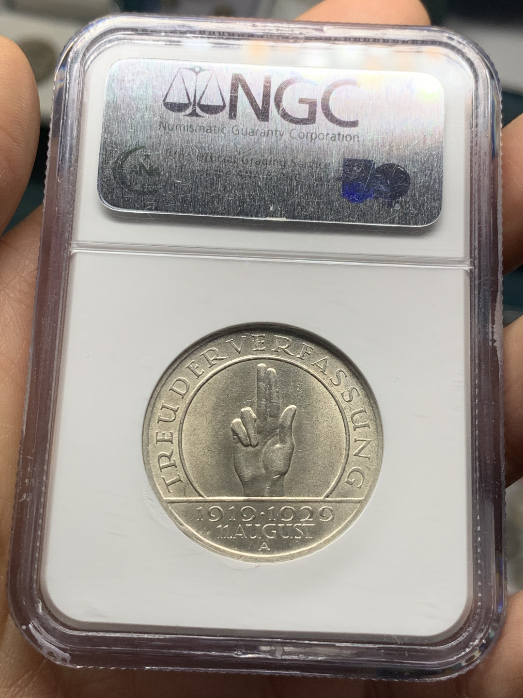 《竞宝斋》第28场-本周日，周一2场连拍（全场顺丰包邮） NGC-AU55 德国魏玛共和国1929年制宪纪念3马克银币 发行量142万枚 老盒低评完全看不出磨损