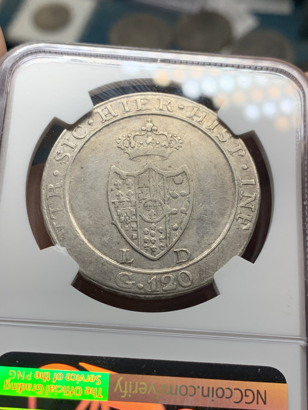 《竞宝斋》第28场-本周日，周一2场连拍（全场顺丰包邮） NGC 评级 少见 意大利1805年 费迪南四世 那不勒斯&西西里 120G 大银币 细节还不错