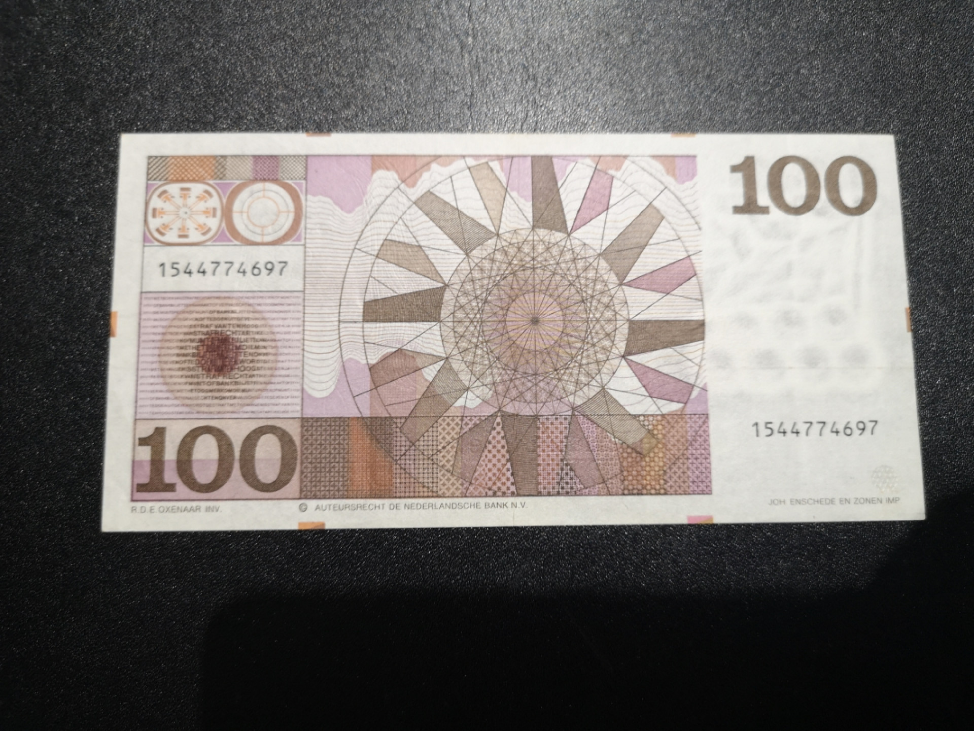 《外钞收藏家》第一百六十五期拍卖（本期80件） 1970年荷兰人像版100盾 非全新品相参考如图