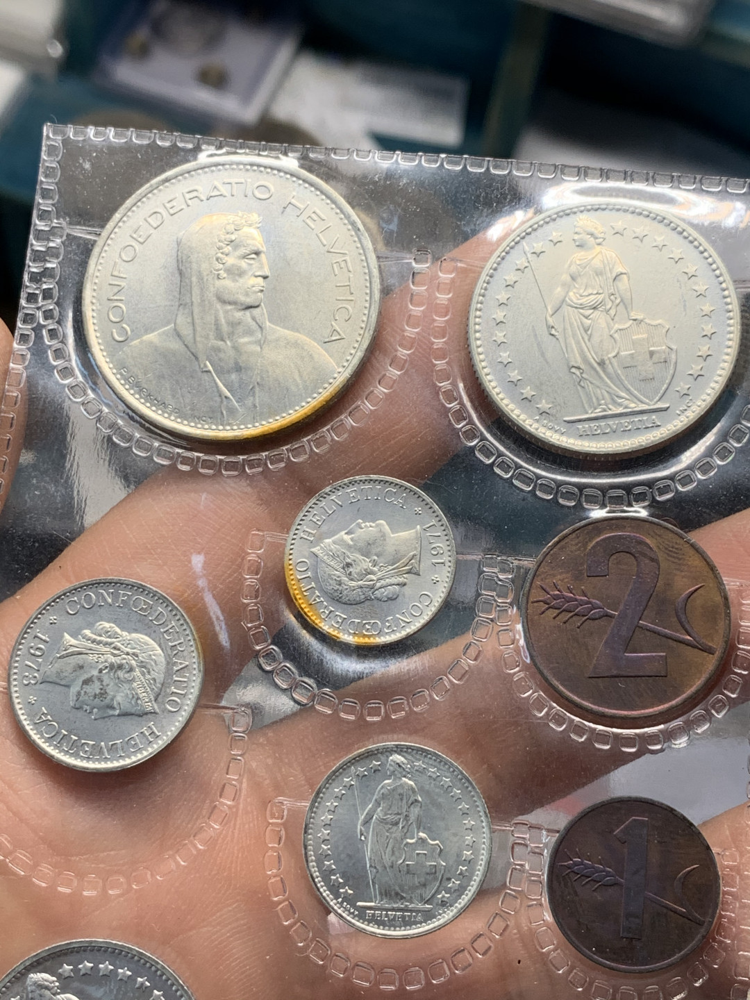 《竞宝斋》第28场-本周日，周一2场连拍（全场顺丰包邮） 瑞士精制镍币和铜币9枚套