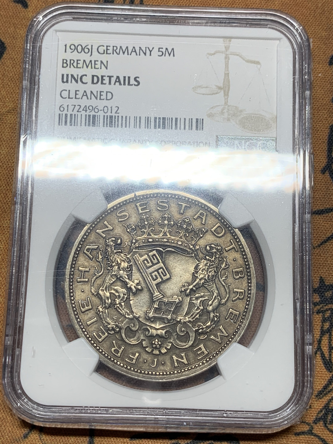 《竞宝斋》第28场-本周日，周一2场连拍（全场顺丰包邮） 1906德国不莱梅5马克银币UNC好品，发财俊黑包浆