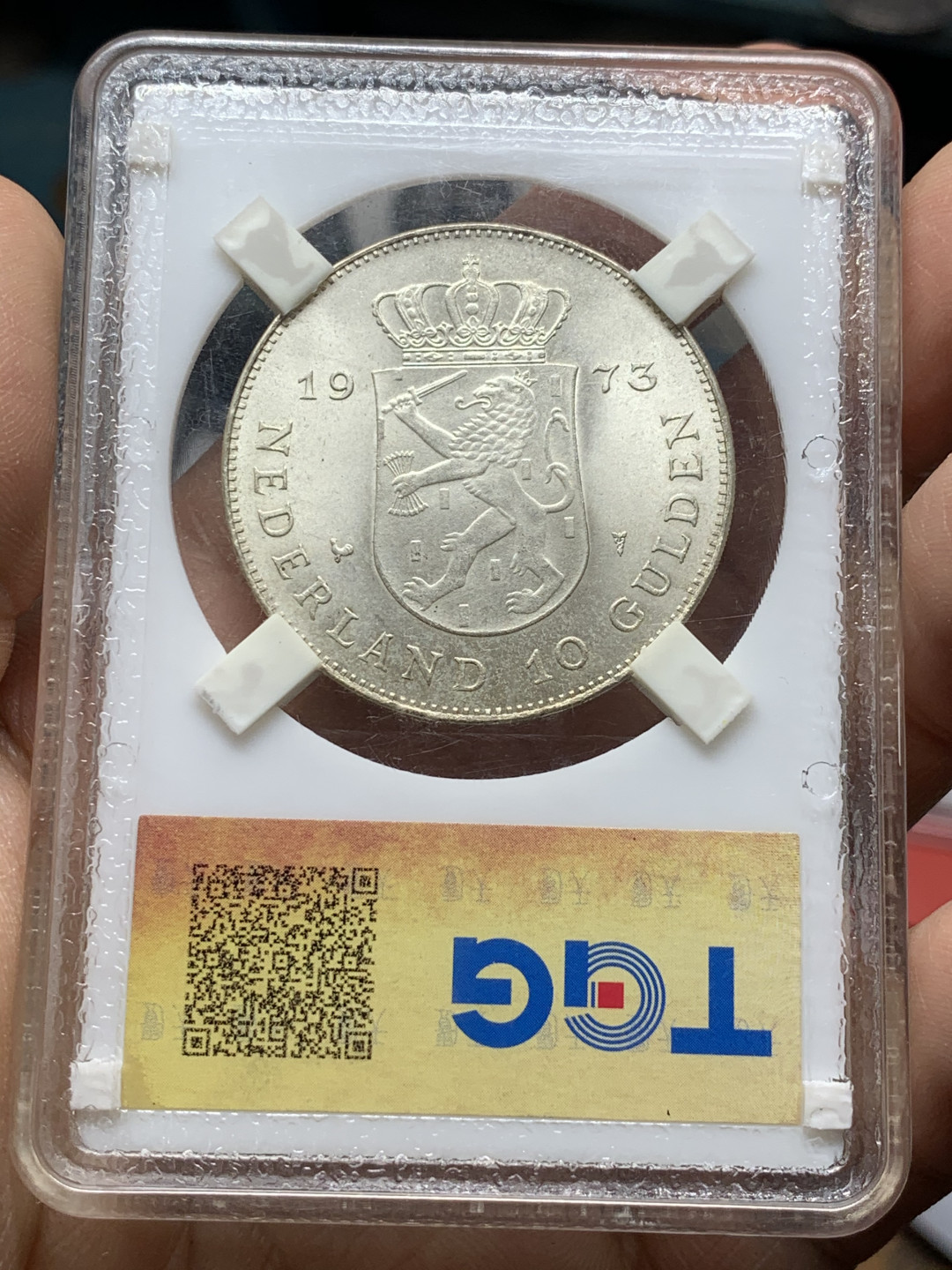 《竞宝斋》第28场-本周日，周一2场连拍（全场顺丰包邮） 天匮MS，荷兰1973年10G大银币 女王执政25周年