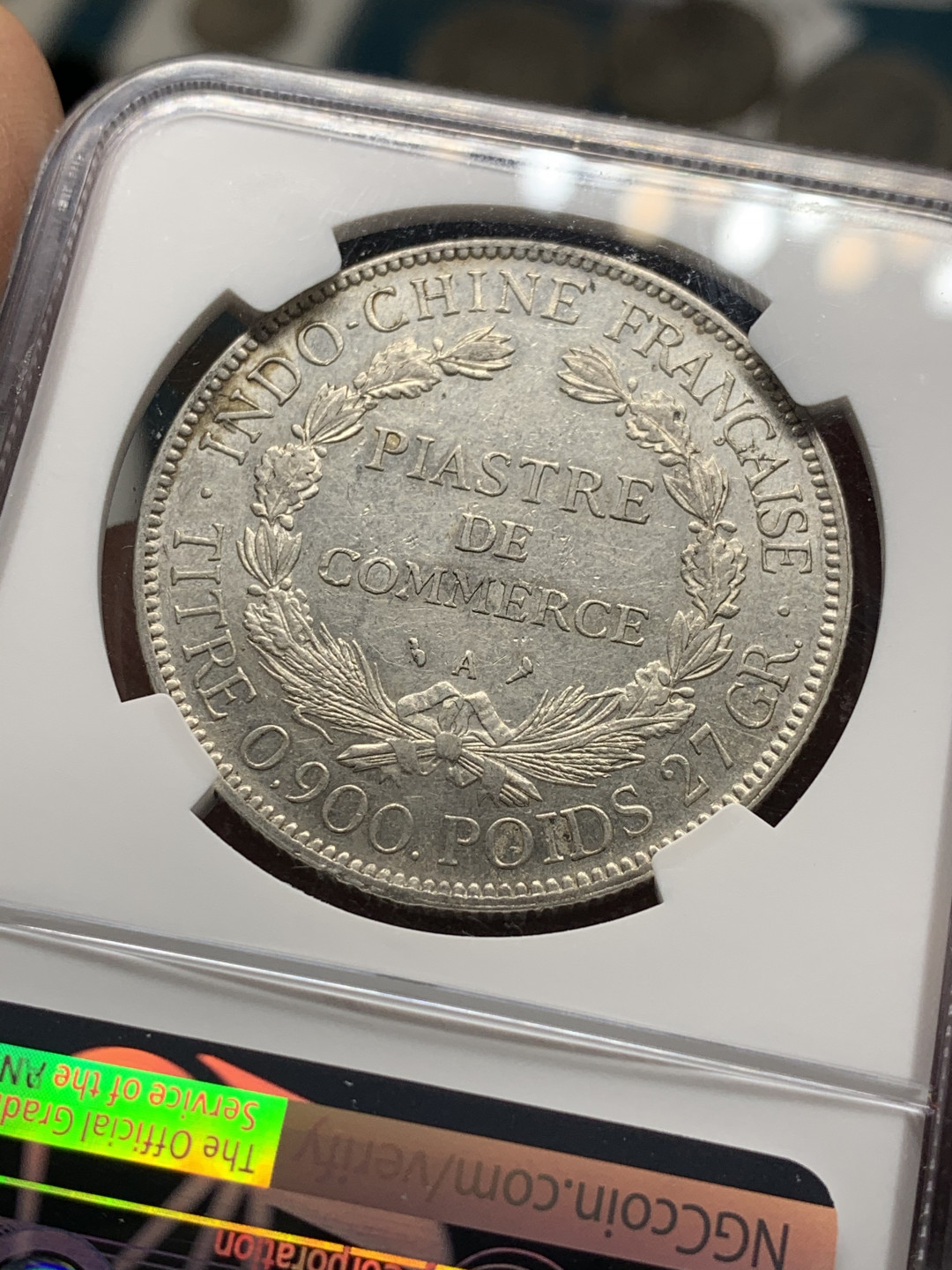 《竞宝斋》第28场-本周日，周一2场连拍（全场顺丰包邮） NGC-AUD92  法属印度支那1926年坐洋银币  好脸  底板带光