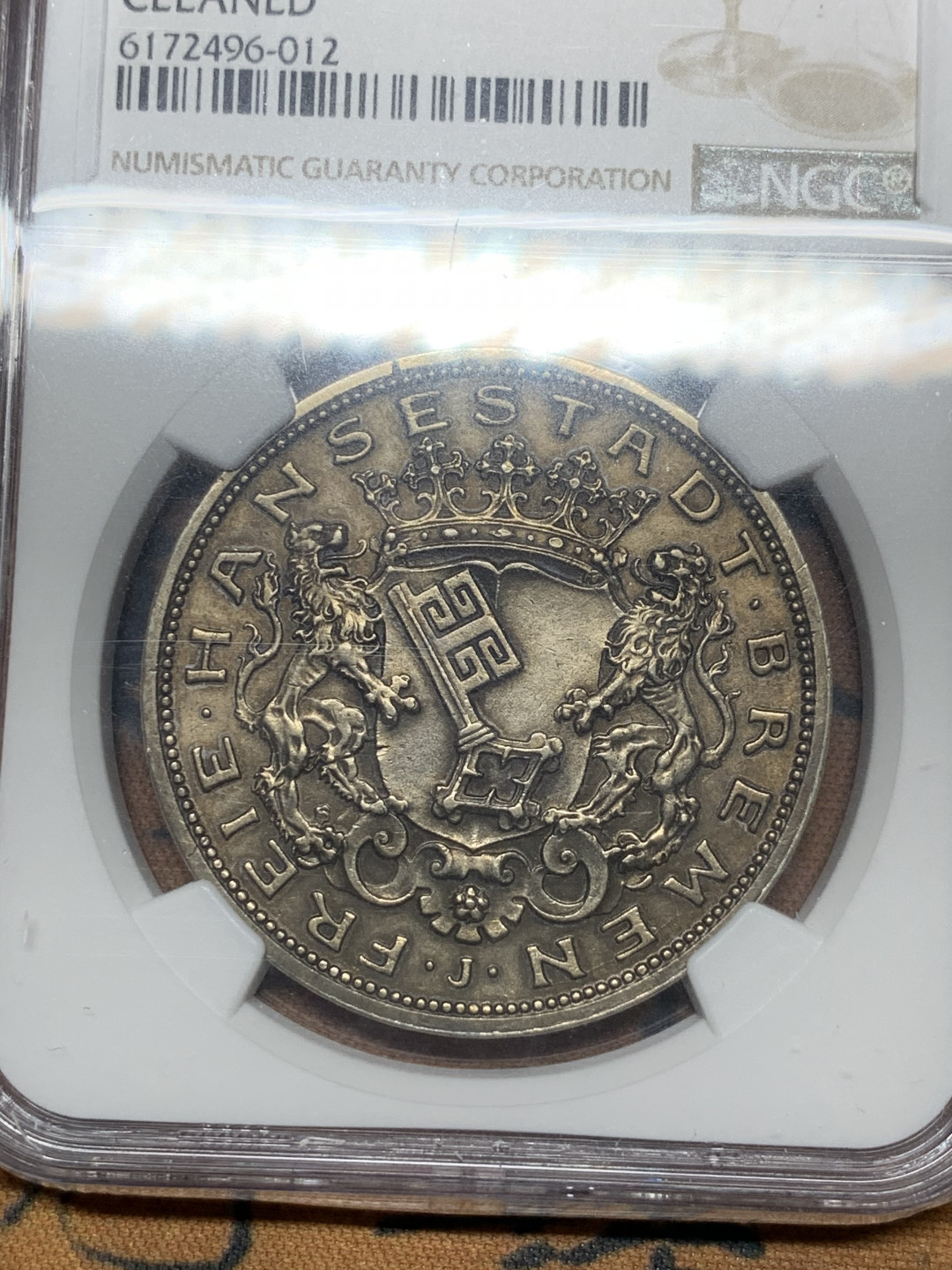 《竞宝斋》第28场-本周日，周一2场连拍（全场顺丰包邮） 1906德国不莱梅5马克银币UNC好品，发财俊黑包浆