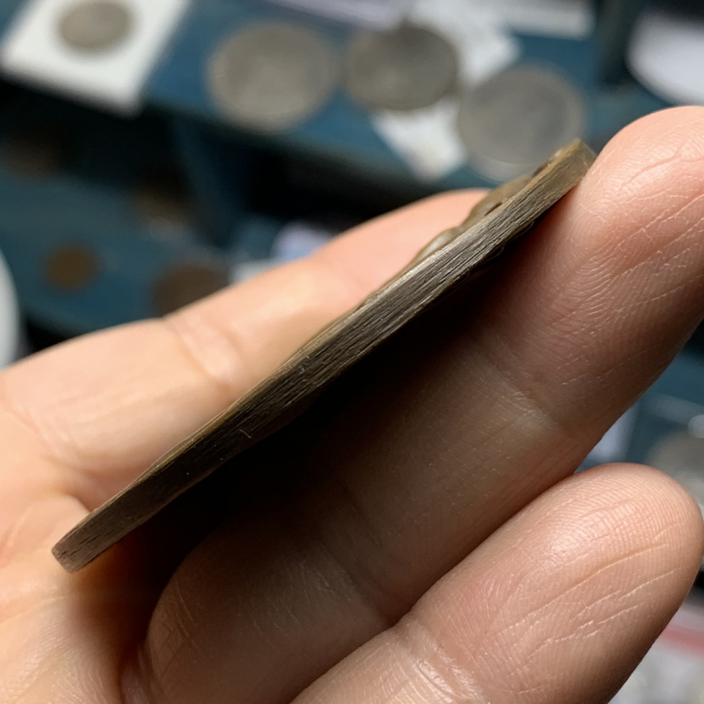 《竞宝斋》第28场-本周日，周一2场连拍（全场顺丰包邮） 裸章 德国1918年原铸，逝世20周年纪念德皇退位，卡尔歌茨雕刻纪念俾斯麦大铜章，直径58mm，重量62.8g