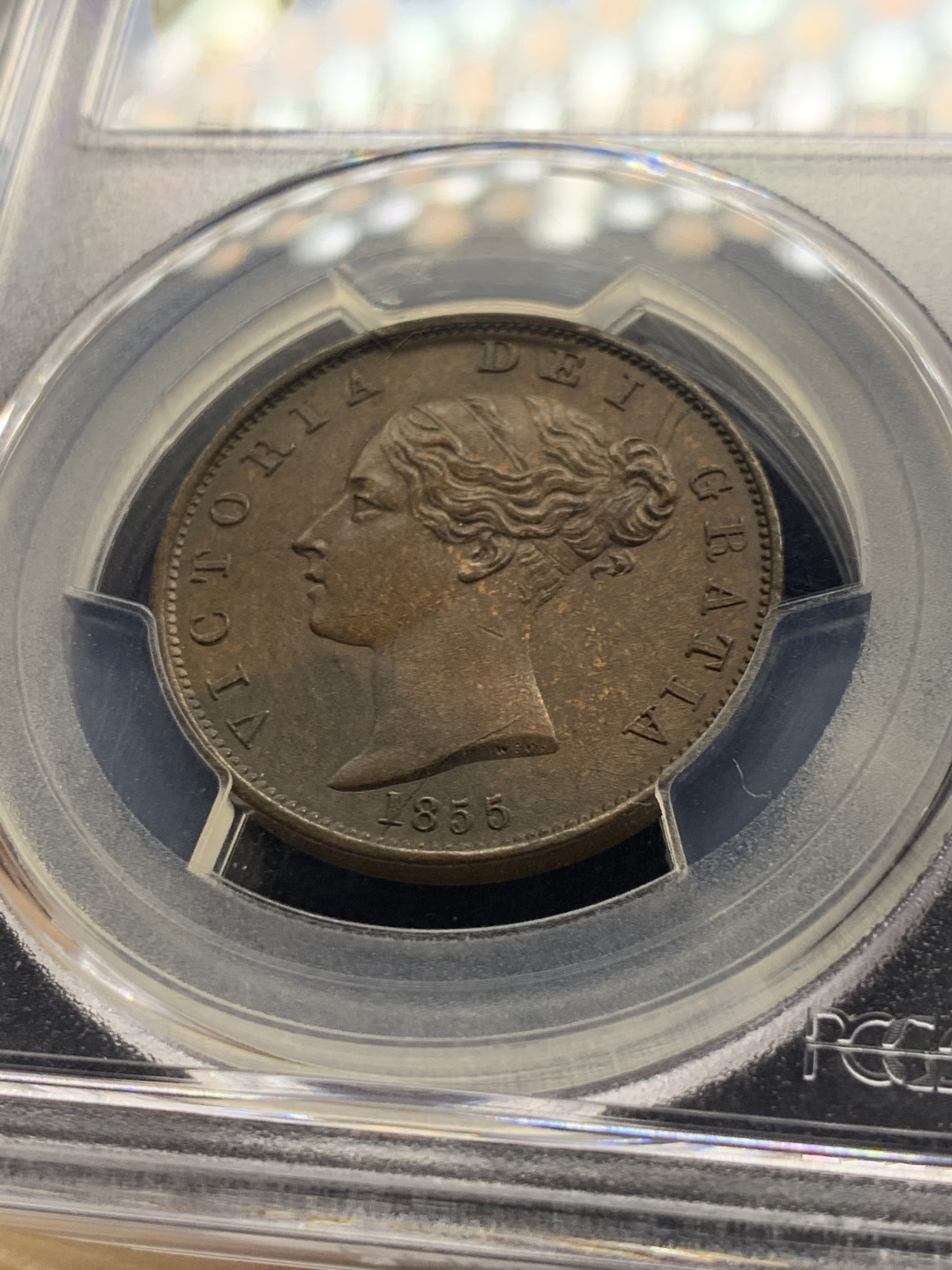 《竞宝斋》第28场-本周日，周一2场连拍（全场顺丰包邮） PCGS MS62BN 巧克力包浆 完美细节，发丝清晰 英国 1855年 小维早期 1/2便士 铜币 