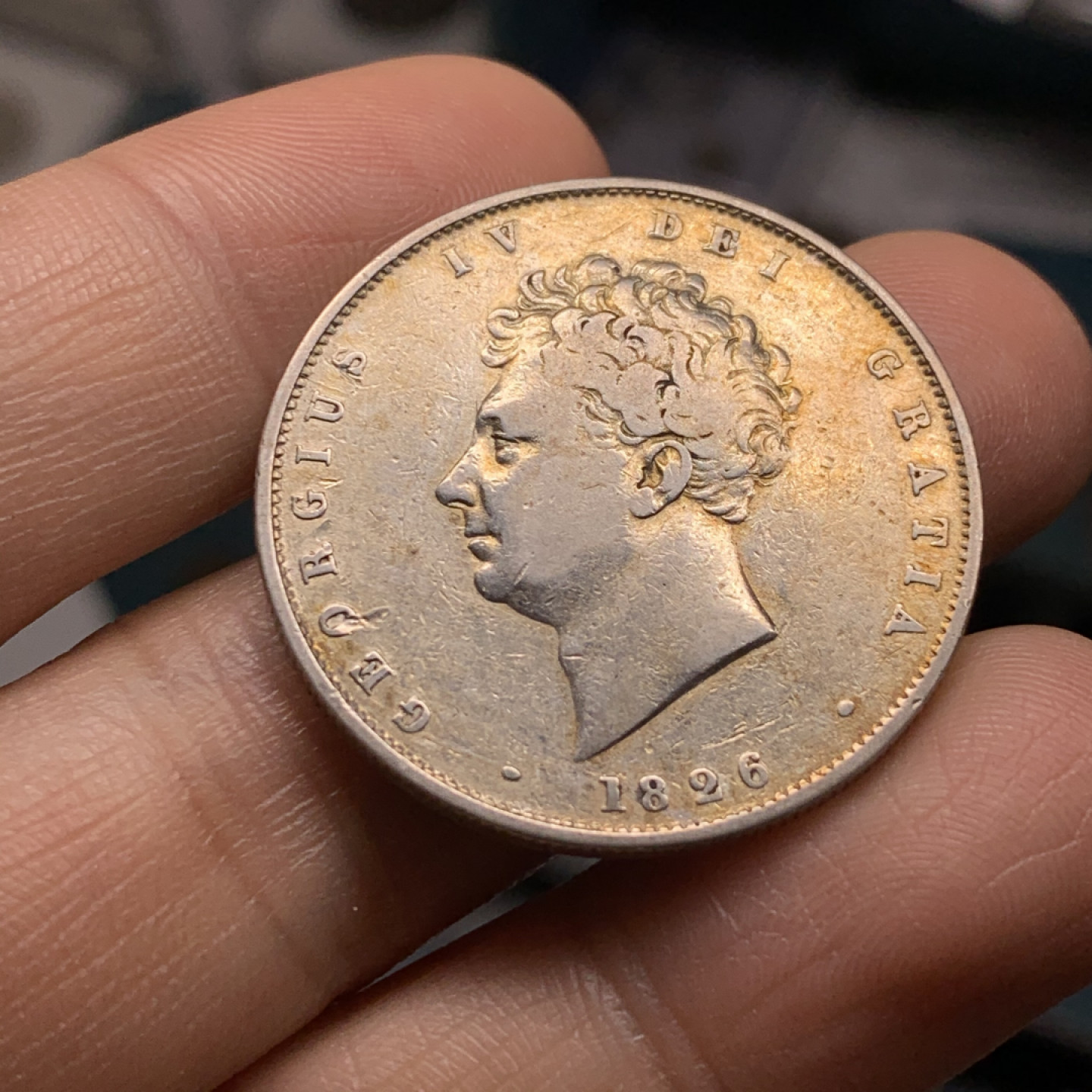 《竞宝斋》第28场-本周日，周一2场连拍（全场顺丰包邮） 少见 难得好品 英国1826年 乔四 半克朗 银币 