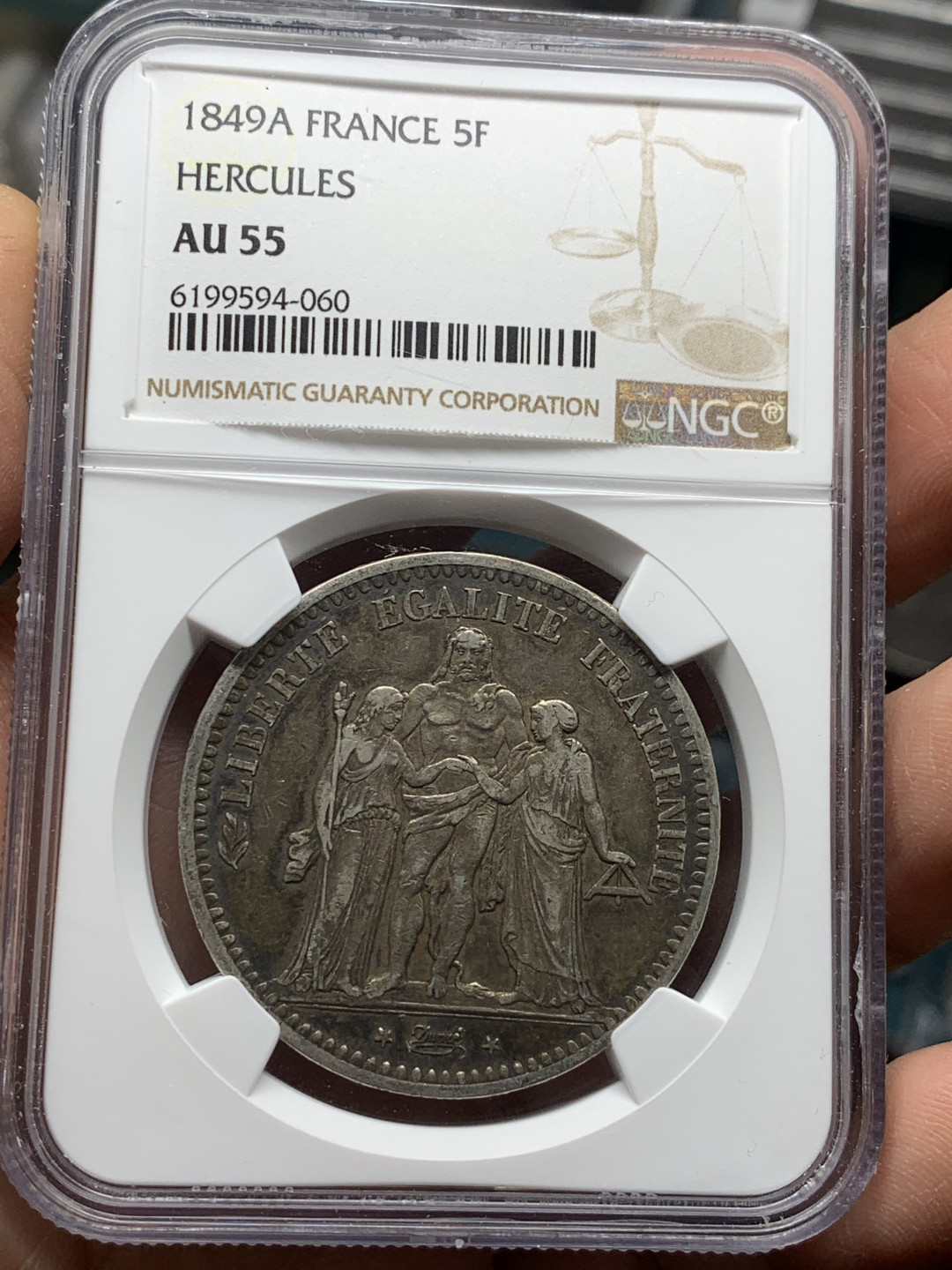 《竞宝斋》第28场-本周日，周一2场连拍（全场顺丰包邮） NGC AU55 法国 1849年 第二共和时期 大力神 5法郎银币 深黑包浆 细节状态均难得，给分更不容易