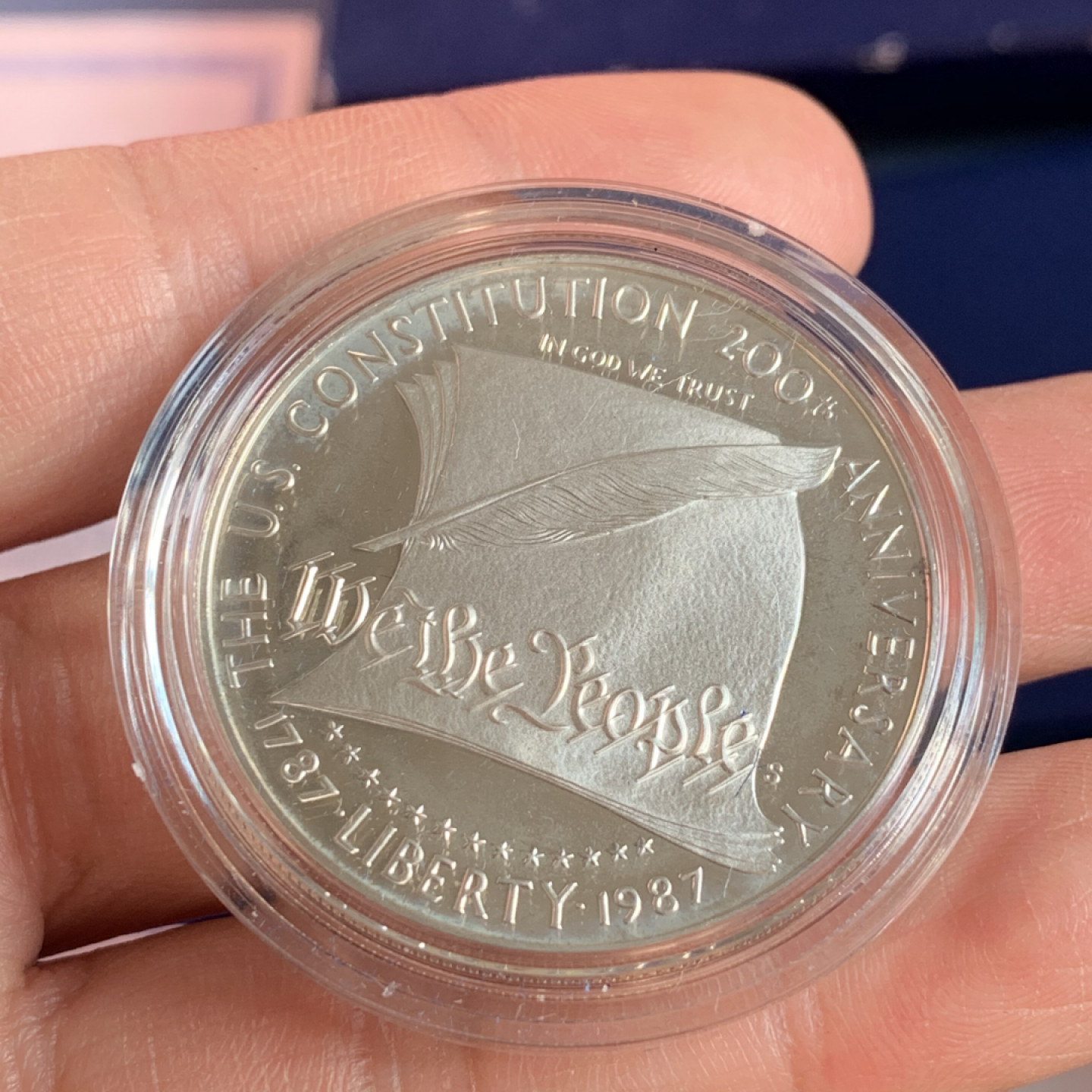 《竞宝斋》第28场-本周日，周一2场连拍（全场顺丰包邮） 原盒证书 美国1987年 宪法两百周年纪念 1元 精制银币