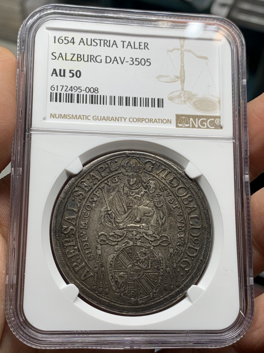 《竞宝斋》第28场-本周日，周一2场连拍（全场顺丰包邮） NGC AU50 神圣罗马帝国 1654年 萨尔茨堡主教区 泰勒大银币 深彩包浆比起白币给分难很多