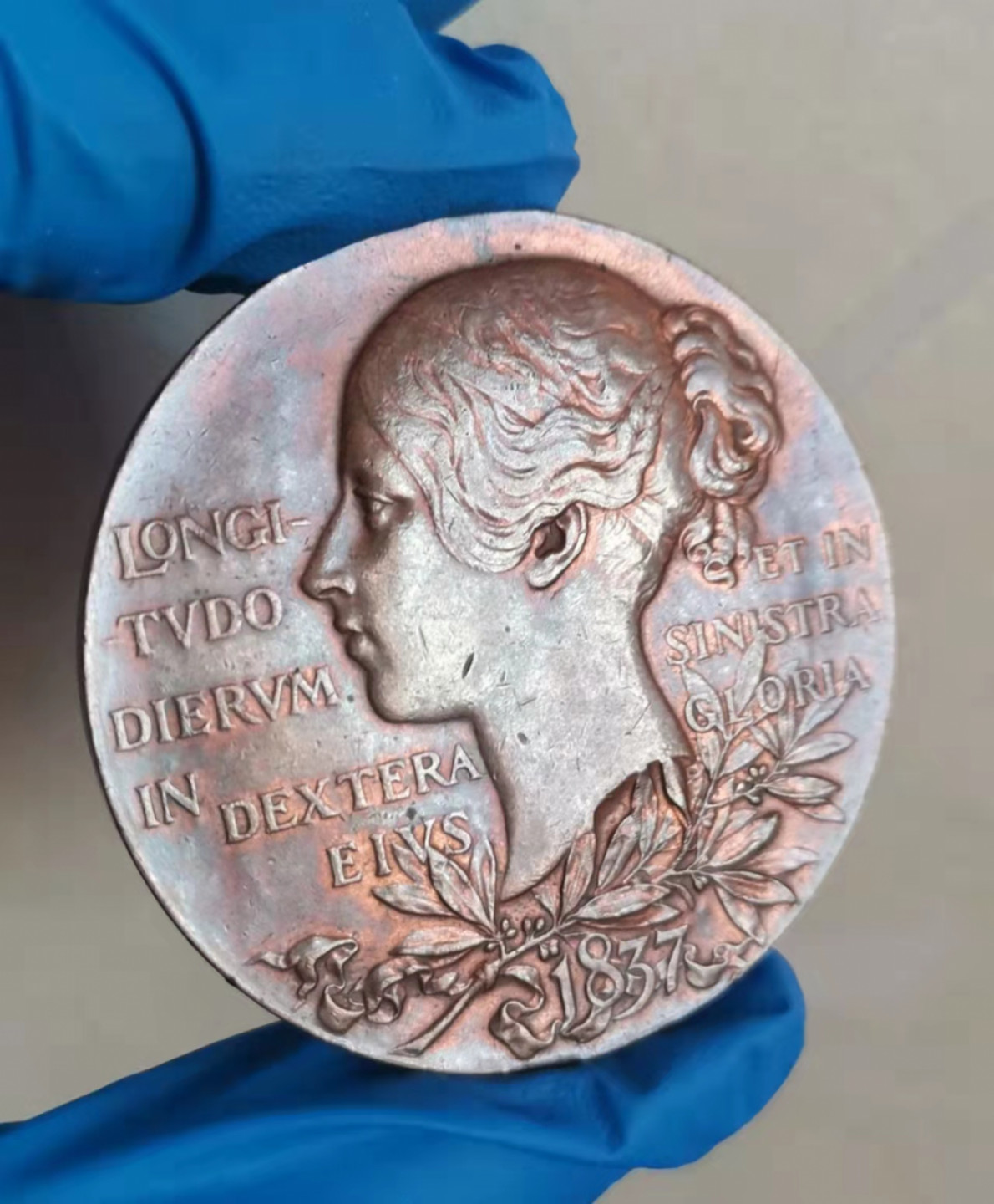 第23期拍卖会 1897年英国维多利亚登基60周年纪念铜章（大尺寸）55mm75g