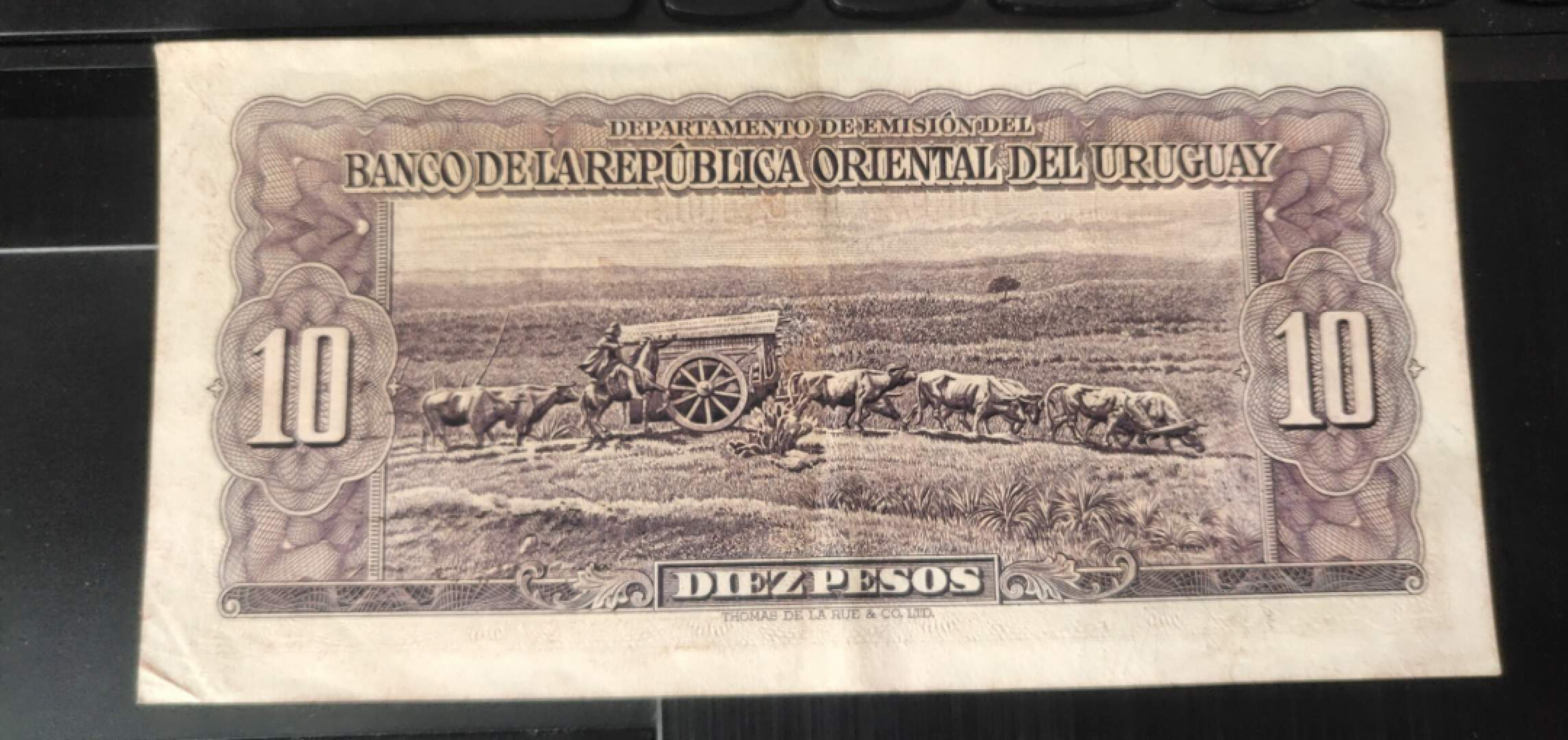 N&C 第十七期：惠友场 1969年乌拉圭10比索 品相不错 纸张很厚 精美场景雕刻