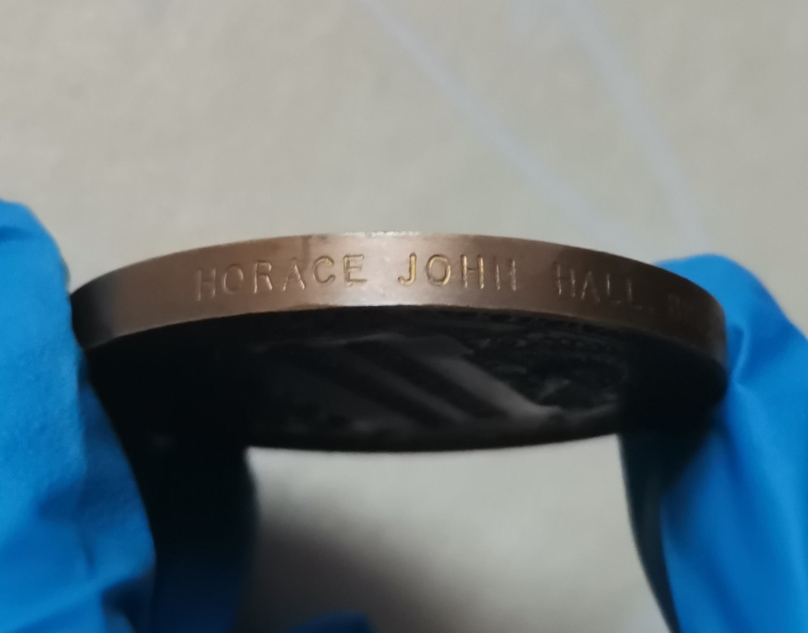 第23期拍卖会 原盒1939年实发英国科技博览会纪念铜章50mm73g