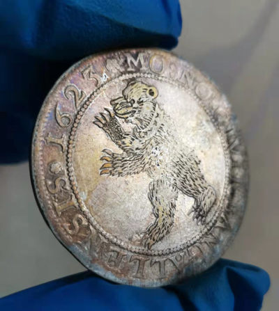 第23期拍卖会 - 五彩状态1623年稀少瑞士伯尔尼熊泰勒大银币