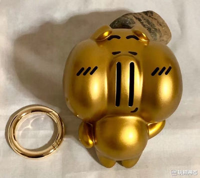 零元拍：躺着挣钱 福气小猪 RICH-MADology 生肖猪系列之：黄金万两。全新未拆。 - 零元拍：躺着挣钱 福气小猪 RICH-MADology 生肖猪系列之：黄金万两。全新未拆。