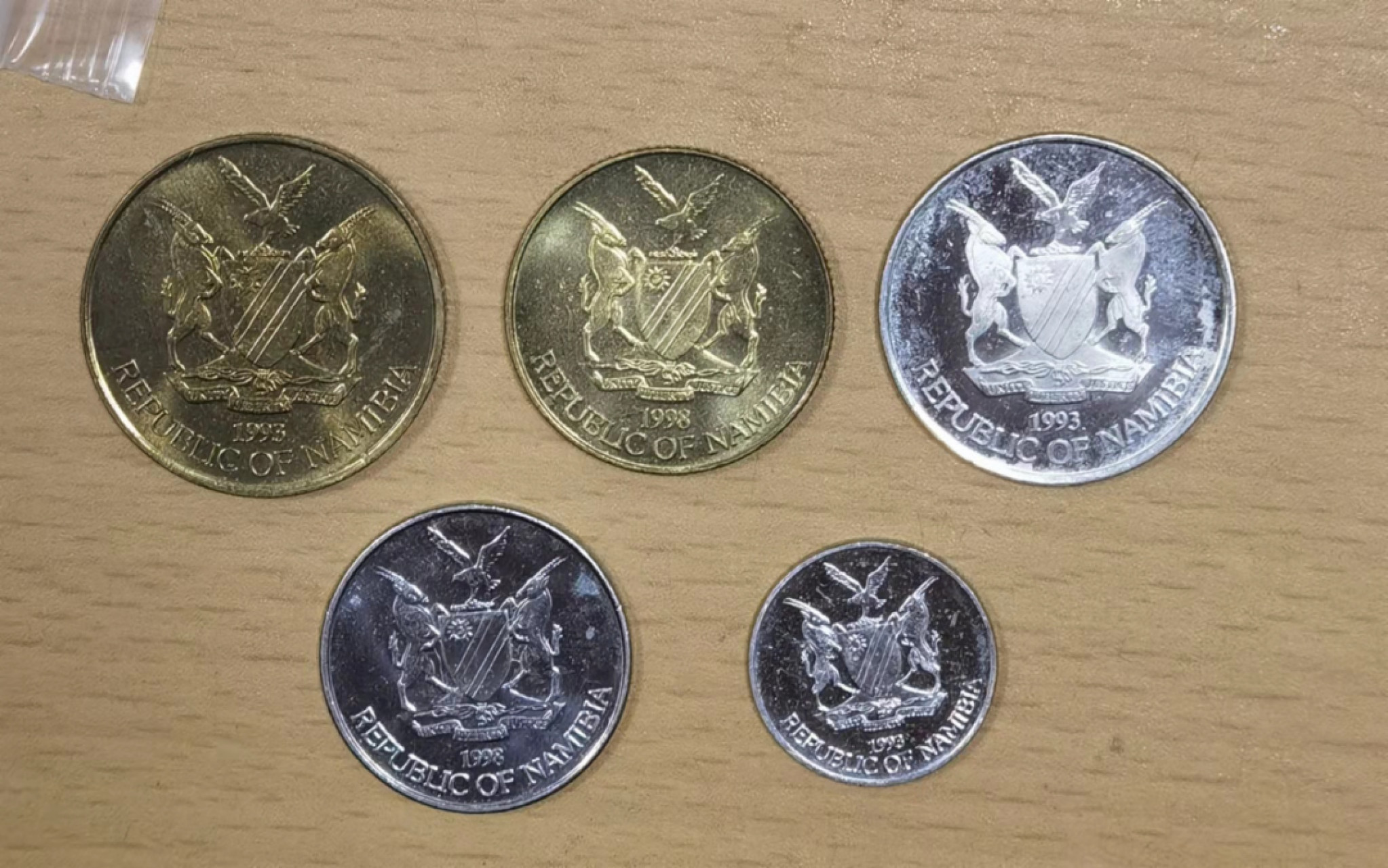北京马甸外国钱币专卖店微拍第六十七期，非贵金属外国纪念币，流通币专场，陆续上新欢迎关注 纳米比亚流通币5枚／套