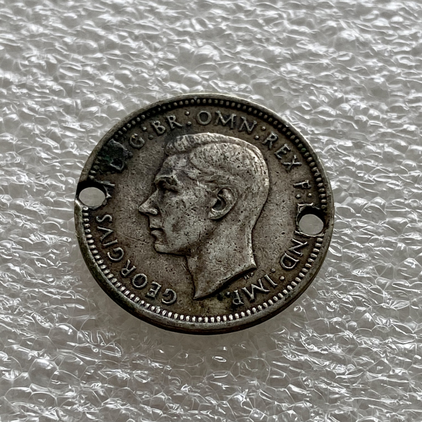 【Numismatist】第四场-0起拍-0佣金-包邮-世界硬币 英国乔治六世1937年4便士精制银币 发行量1325枚 有孔