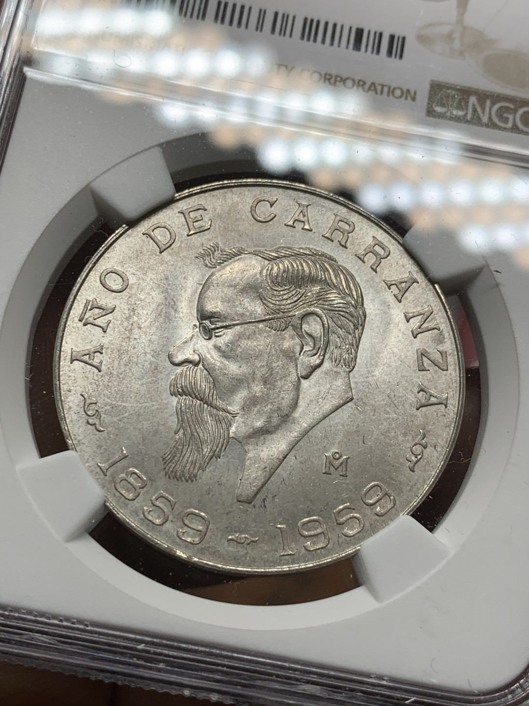 《竞宝斋》第30场-周日，周一，周二3场连拍（全场顺丰包邮） NGC-MS65 墨西哥 1959年 卡兰萨百年纪念 5比索 银币 普通品种就是分高而已