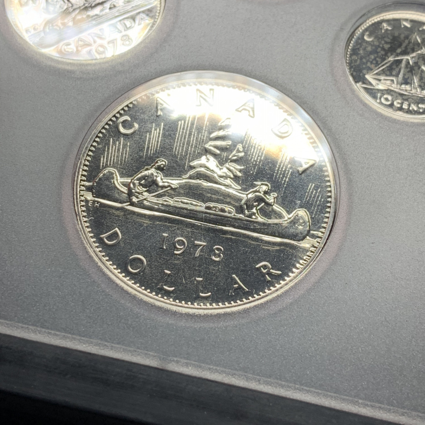 《竞宝斋》第30场-周日，周一，周二3场连拍（全场顺丰包邮） 加拿大 1978年 原盒7枚 精致套币 含1枚大银币